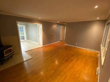 Main picture of 1912 S Weaver Ave