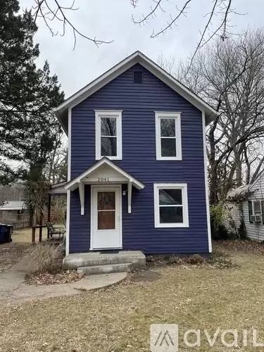 Main picture of 2041 Rhode Island St