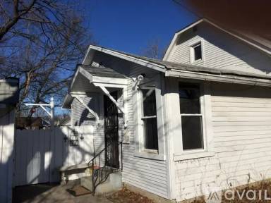 Main picture of 802 N Highland Ave