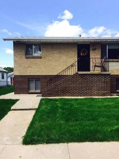 Main picture of 4585 Winona Ct