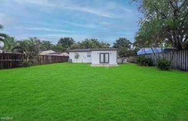 Main picture of 817 SW 20th St