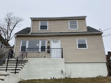 Main picture of 31 Bayside Ter