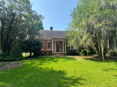 Main picture of 714 E Fairview Ave