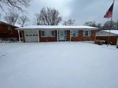 Main picture of 3417 Cherry Tree Ln