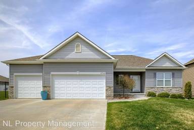 Main picture of 4724 N 204th Ave