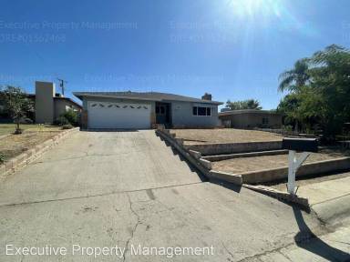Main picture of 2205 Avondale Dr