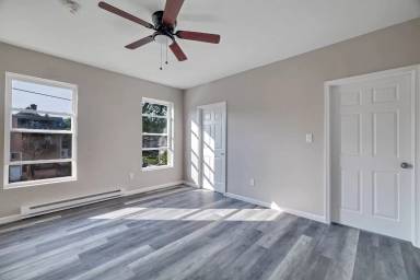 Main picture of 1513 Vine St