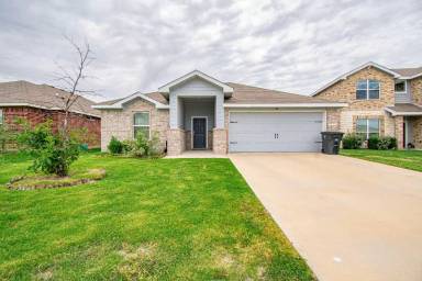 Main picture of 6603 Cassidy Ln