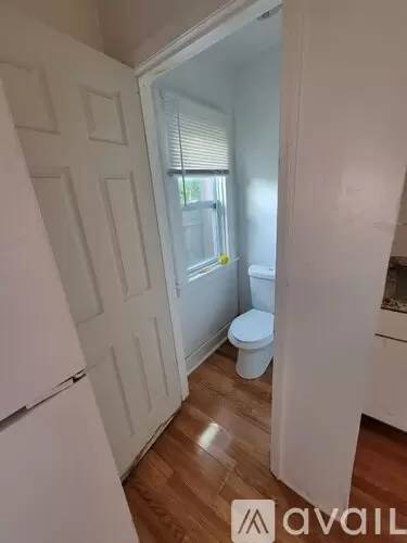Main picture of 15720 Dexter Ave