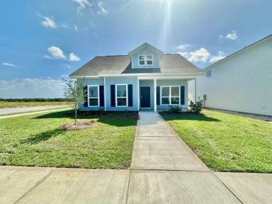 Main picture of 494 Arrowwood Blvd