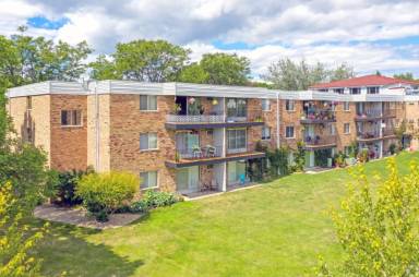 Main picture of Tradewinds Apartments