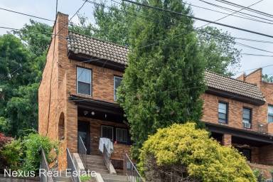 Main picture of 108 Hallock St