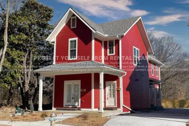 Main picture of 874 S Hill Ave