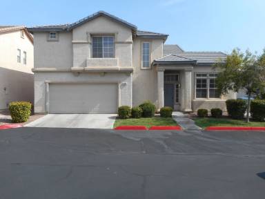 Main picture of 6835 Momentos St