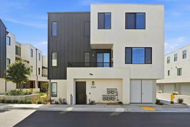 Main picture of 2361 Acara Cir