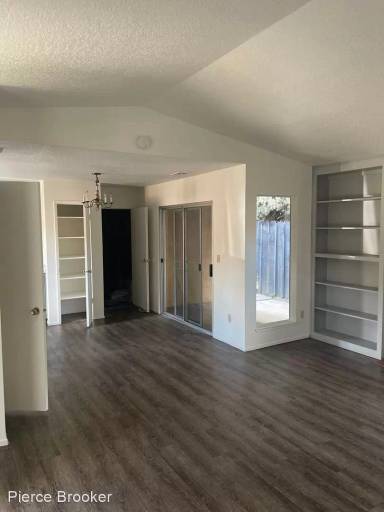 Main picture of 2032 Floyd Ave