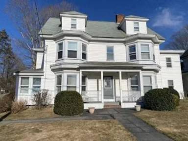 Main picture of 11 Church St