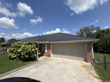 Main picture of 185 Millard Tilley Rd