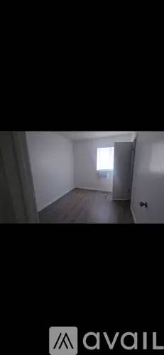 Main picture of 1101 W Sherer St