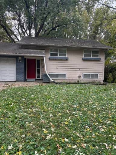 Main picture of 8509 E 91st St