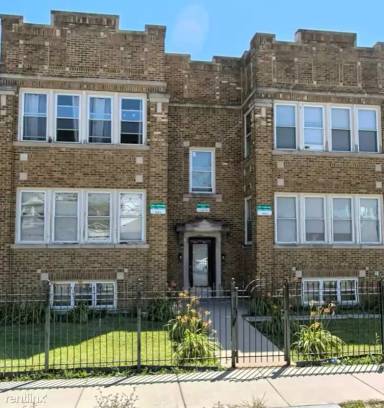 Main picture of 943 N Laramie Ave