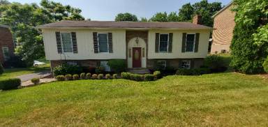 Main picture of 3026 Round Hill Ct