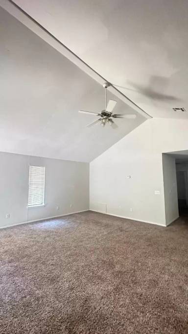Main picture of 14117 SE 29th St