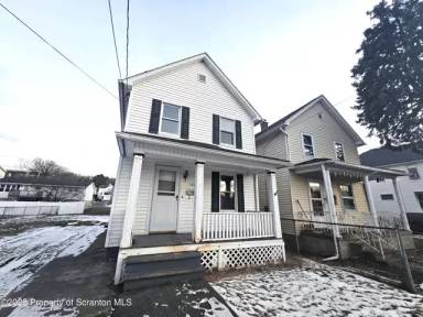 Main picture of 146 Brick St
