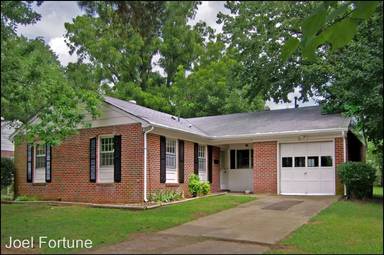 Main picture of 316 Malden Ln
