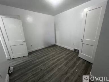 Main picture of 7568 Hudson Ave
