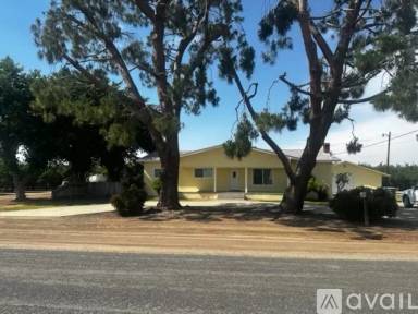 Main picture of 19384 Avenue 136