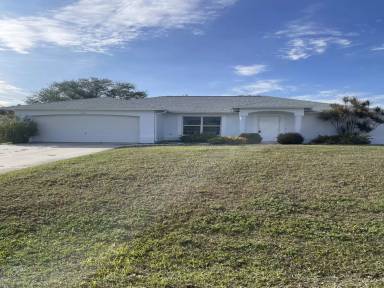 Main picture of 1412 SW 19th Pl