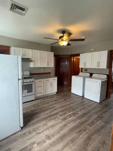 Main picture of 151 Ingleside Ave