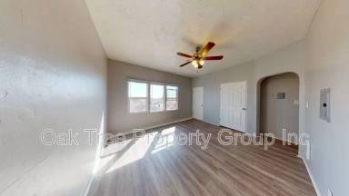 Main picture of 5452 Bancroft Ave