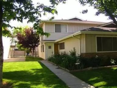 Main picture of 4942 N Holt Ave