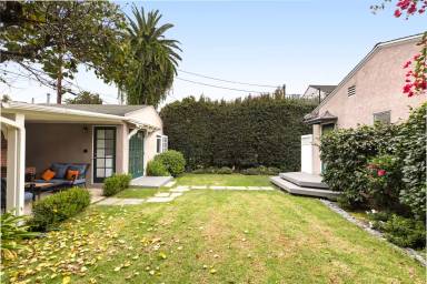 Main picture of 2222 Camden Ave