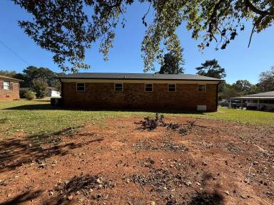 Main picture of 44428 Dale Rd