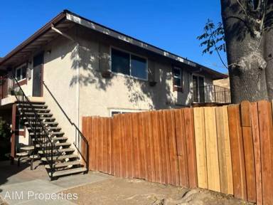 Main picture of 1927 N Highland St