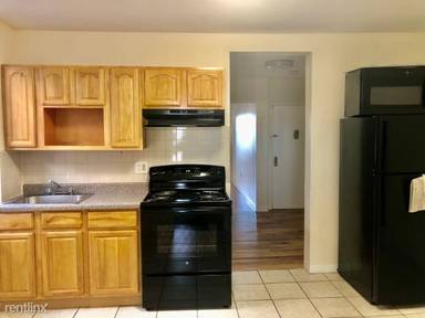 Main picture of 77 Bergen Ave