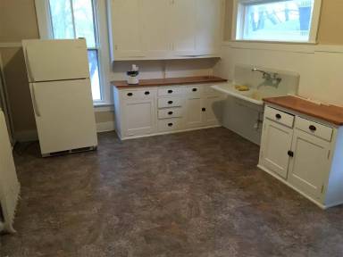 Main picture of JVL - 332 N Jackson St - 2