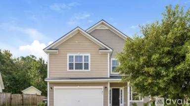 Main picture of 200 Palmetto Village Cir