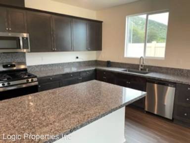 Main picture of 32196 Prairie Crossing Dr
