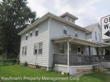 Main picture of 3430 S Harrison St