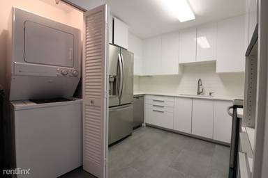 Main picture of 1265 Beacon St