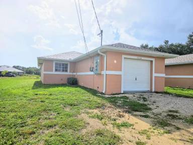 Main picture of 1112 Harry Ave S