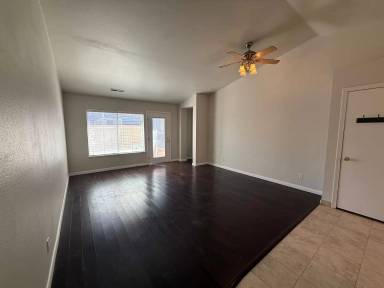 Main picture of 4595 China Rose Cir