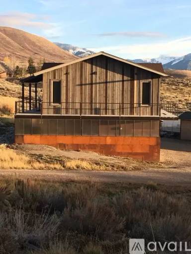 Main picture of 6808 S Squaw Creek Rd