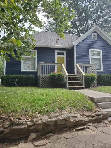 Main picture of 1007 Curran St NW
