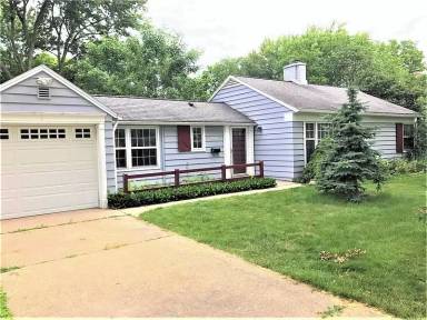 Main picture of 306 S Owen Dr