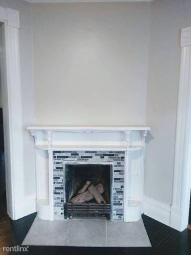 Main picture of 117 Hinsdell Pl